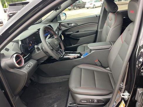 New 2026 Chevrolet Trax RS w/ Driver Confidence Package FWD image 16