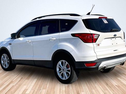 Used 2019 Ford Escape SEL FWD image 10
