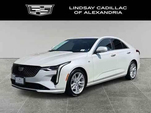 Used 2021 Cadillac CT4 Luxury RWD image 1