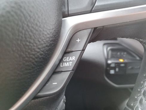 Used 2024 RAM 3500 Big Horn AWD/4WD image 21