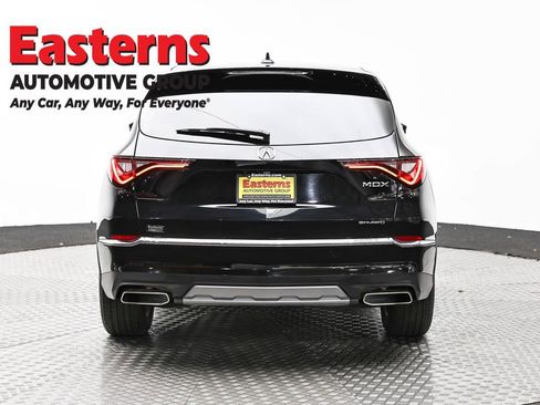 Used 2025 Acura MDX SH-AWD image 6