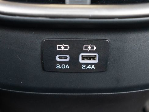 Used 2024 Subaru Outback Premium AWD/4WD image 28