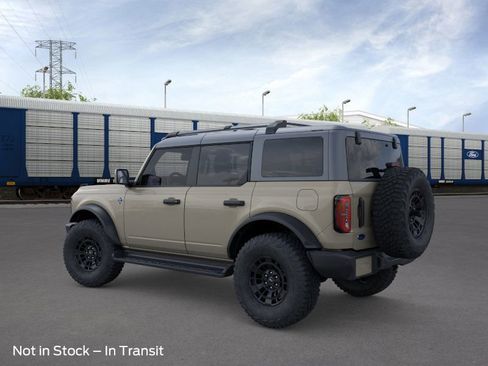New 2026 Ford Bronco Outer Banks w/ Sasquatch Package image 4