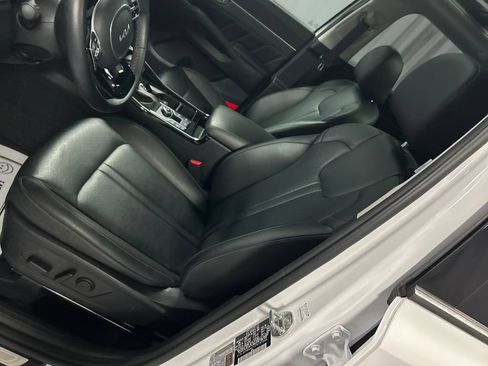 Used 2023 Kia Sorento SX FWD image 10