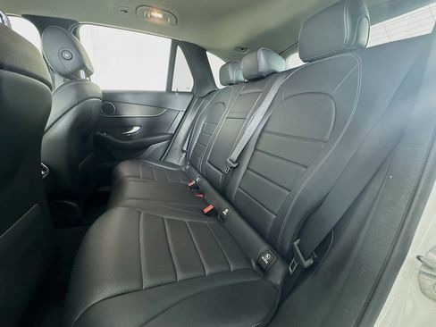 Used 2020 Mercedes-Benz GLC 300 image 7