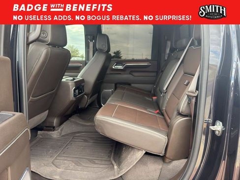 Used 2024 GMC Sierra 2500 Denali w/ Denali Reserve Package image 18