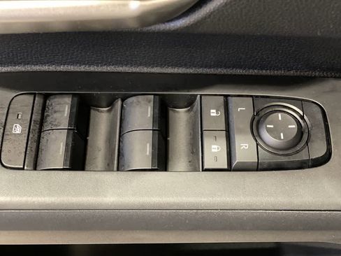 Certified 2024 Toyota Tacoma TRD Off-Road w/ TRD Off Road Premium Package image 16