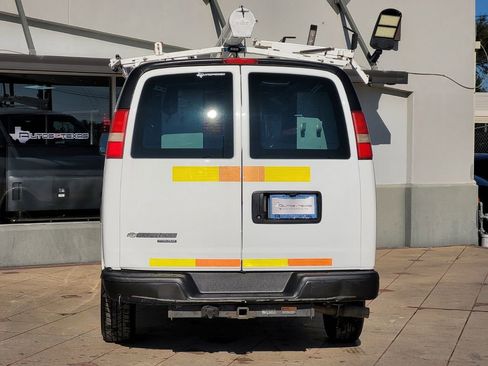 Used 2012 Chevrolet Express 2500 w/ Cold Climate Package image 5