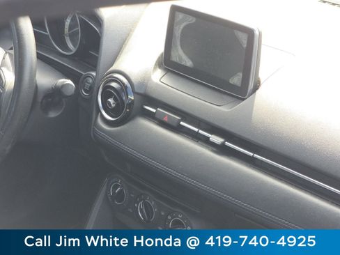 Used 2016 Scion iA Base image 15