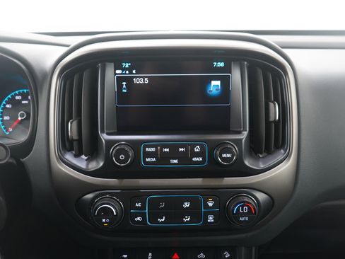 Used 2018 Chevrolet Colorado Z71 w/ Centennial Edition image 16