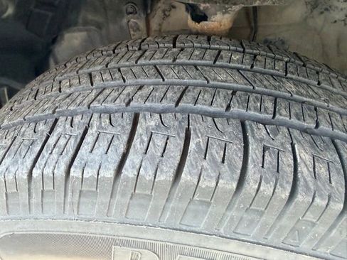 Used 2019 Subaru Crosstrek 2.0i image 13