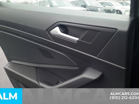 Used 2024 Volkswagen Jetta SE image 21