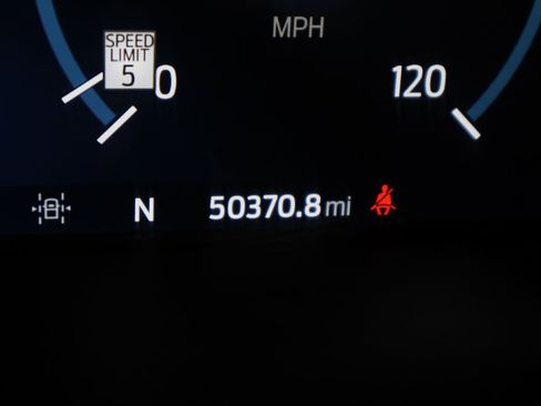 Used 2023 Ford F150 Lariat w/ Max Trailer Tow Package image 14