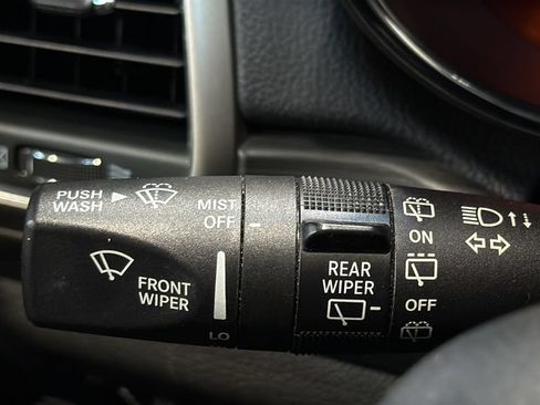 Used 2020 Jeep Grand Cherokee Altitude AWD/4WD image 30