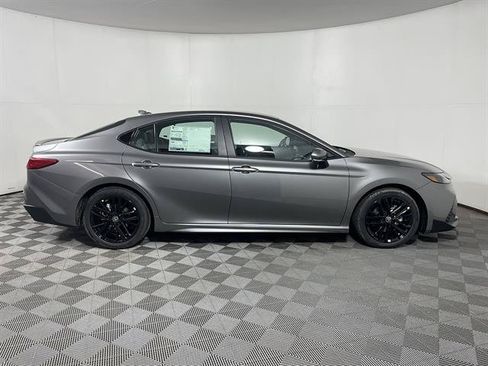 New 2026 Toyota Camry SE FWD image 8