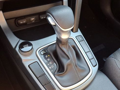 Used 2021 Kia Seltos LX AWD/4WD image 16