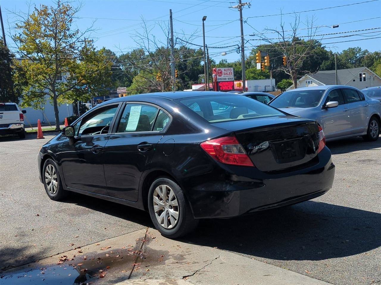 Used 2012 Honda Civic LX image 5