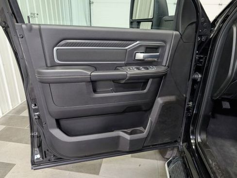Used 2026 RAM 2500 Big Horn AWD/4WD image 12