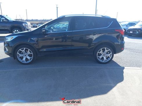 Used 2019 Ford Escape Titanium image 15