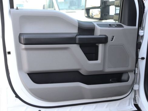Used 2021 Ford F450 XL w/ Power Equipment Group RWD image 18