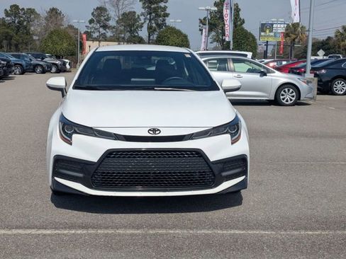 Used 2022 Toyota Corolla SE image 8