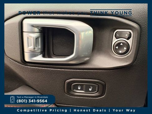 Used 2021 Jeep Wrangler Unlimited Rubicon w/ Uconnect 4C Nav & Sound Group image 16