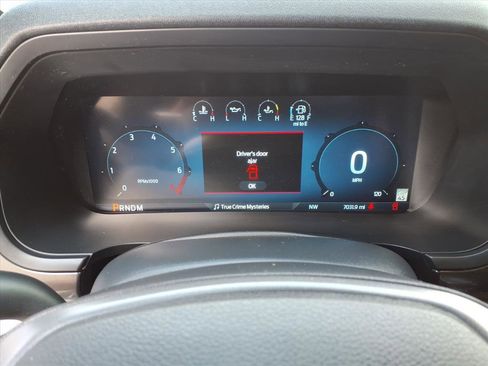 Used 2025 Ford F150 Lariat w/ Equipment Group 501A Mid image 18