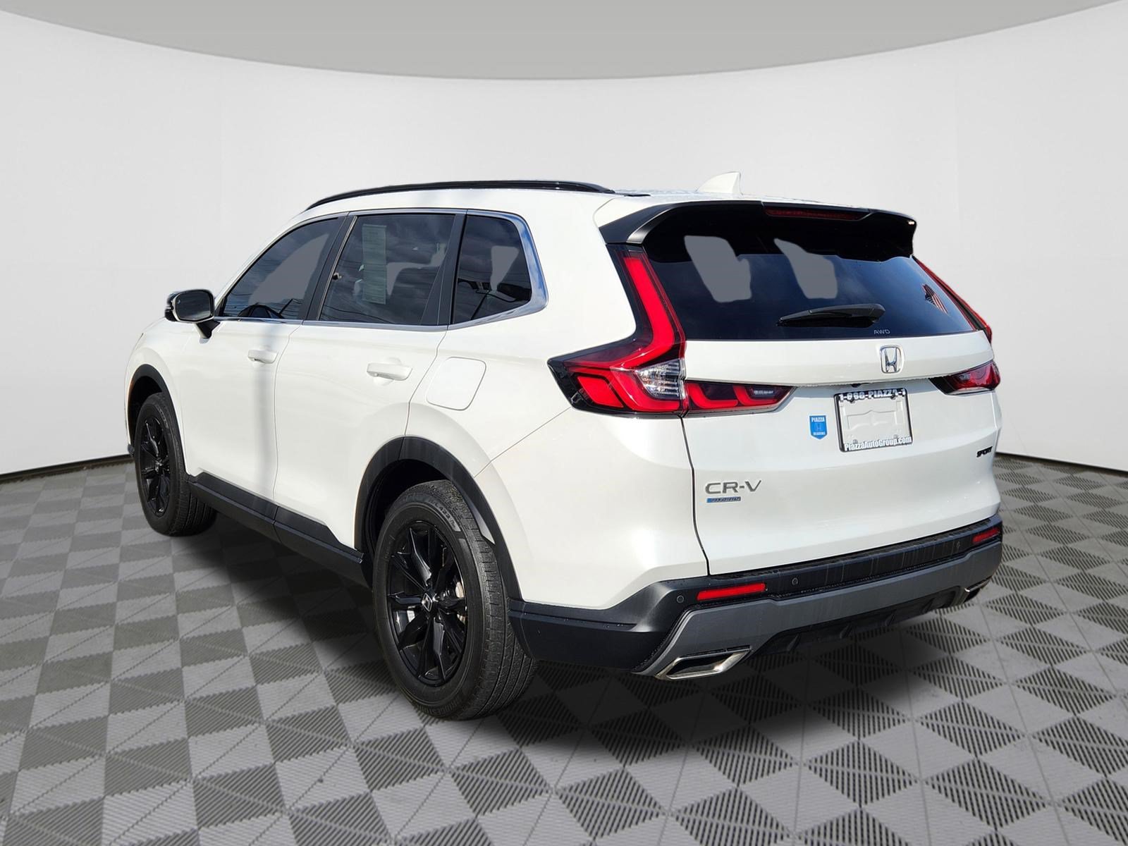 Certified 2024 Honda CR-V Sport-L image 3