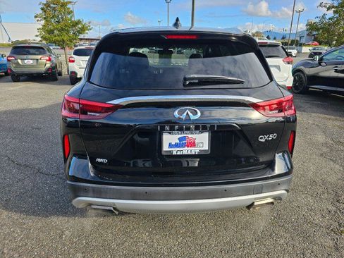 Used 2021 INFINITI QX50 Sensory image 7