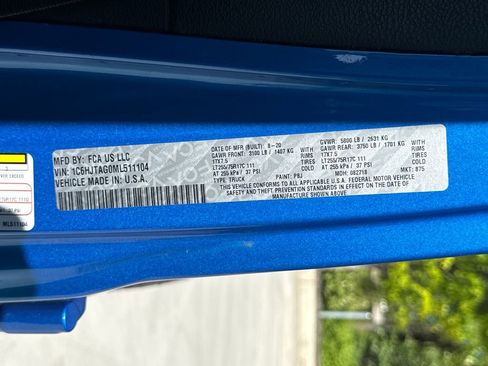 Used 2021 Jeep Gladiator Willys image 33