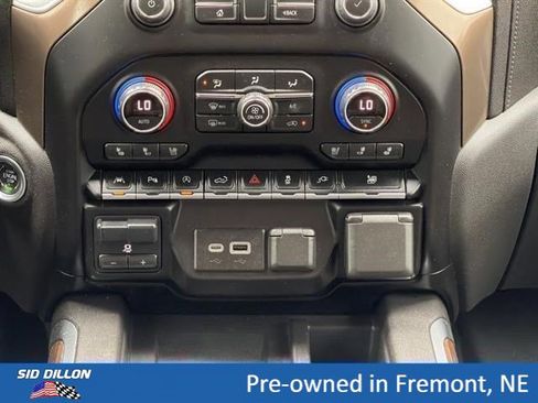 Certified 2021 Chevrolet Silverado 1500 High Country w/ Technology Package AWD/4WD image 12
