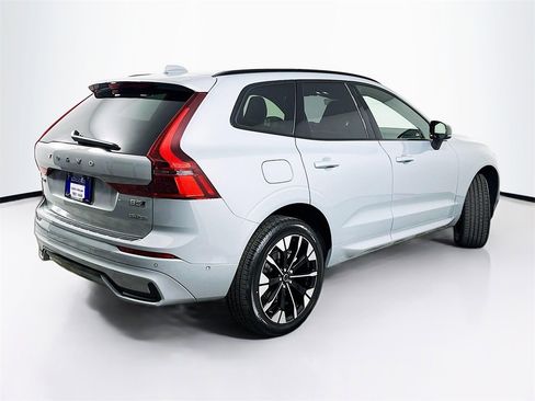 Used 2026 Volvo XC60 B5 Plus w/ Protection Package Premier image 7