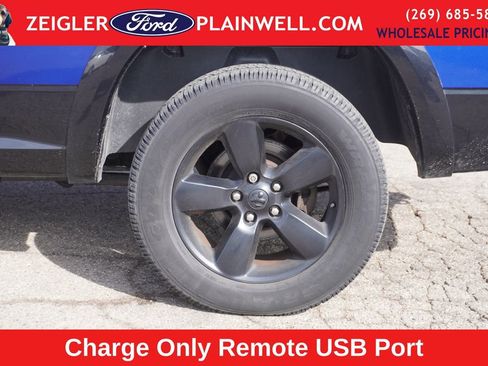 Used 2016 RAM 1500 Outdoorsman image 9