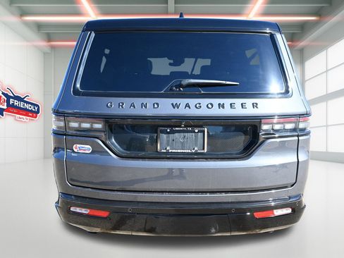 Used 2024 Jeep Grand Wagoneer L Series II AWD/4WD image 34
