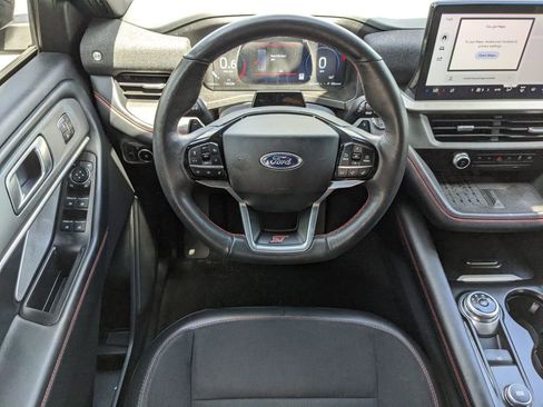 Certified 2025 Ford Explorer ST AWD/4WD image 13