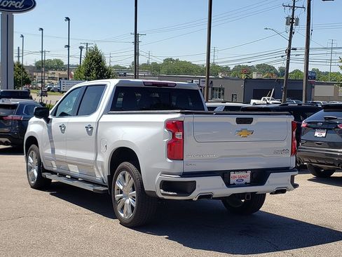 Used 2026 Chevrolet Silverado 1500 High Country w/ Technology Package AWD/4WD image 7