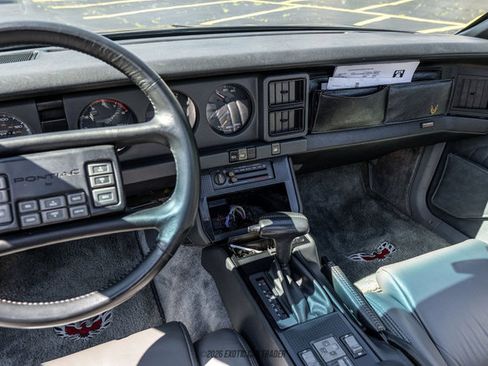 Used 1989 Pontiac Firebird Trans Am RWD image 68