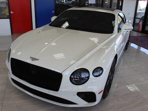Used 2023 Bentley Continental GT Speed image 2