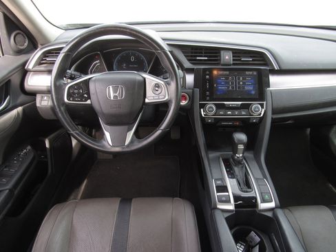 Used 2017 Honda Civic EX-L image 16