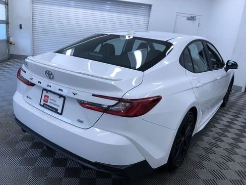 Certified 2025 Toyota Camry SE image 34