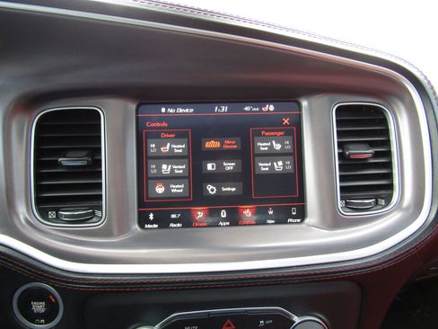 Used 2019 Dodge Charger Scat Pack w/ Technology Group image 21