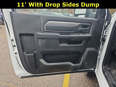 New 2024 RAM 3500 Tradesman image 12