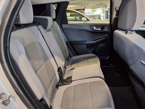 Certified 2020 Ford Escape SE FWD image 27