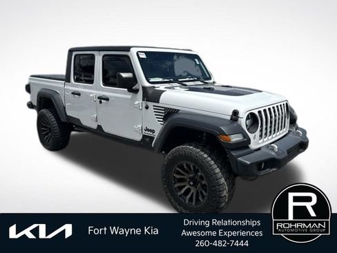 Used 2020 Jeep Gladiator Sport w/ Quick Order Package 24S AWD/4WD image 9