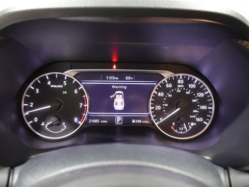 Used 2025 Nissan Sentra SV w/ All-Weather Package FWD image 37
