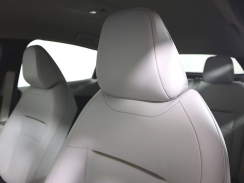 New 2026 Nissan Leaf SV+ w/ Floor Mat Package (SV+) image 19