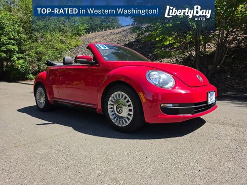 Used 2013 Volkswagen Beetle 2.5 FWD image 3