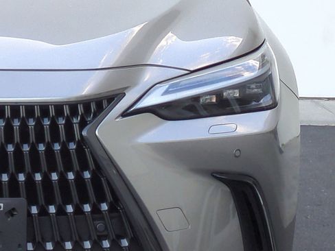 Used 2022 Lexus NX 350h AWD w/ Vision Package image 6