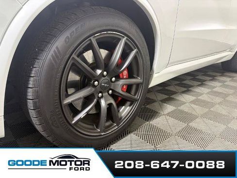 Used 2018 Dodge Durango SRT w/ Trailer Tow Group IV AWD/4WD image 27