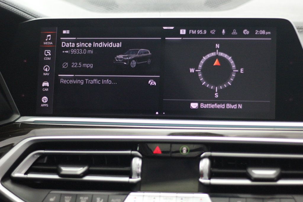 Used 2020 BMW X7 xDrive40i w/ Cold Weather Package AWD/4WD image 21